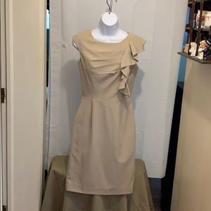 Calvin Klein Sz2 Beige Sleeveless Shift Dress